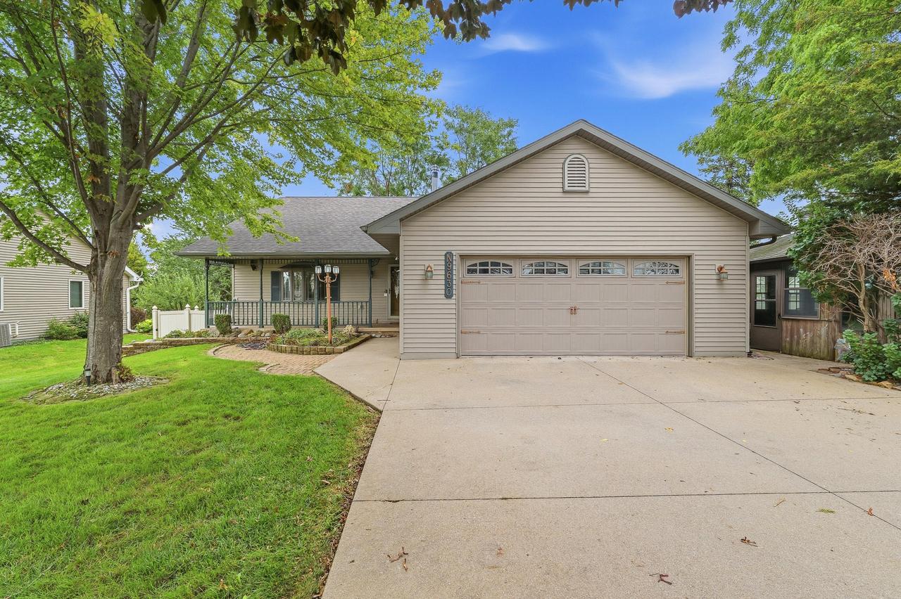 N9630 N Coop Rd, Harrison, WI 54915