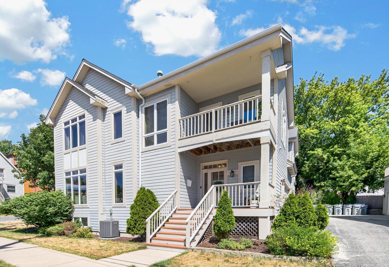1004 E Garfield Ave #2, Milwaukee, WI 53212