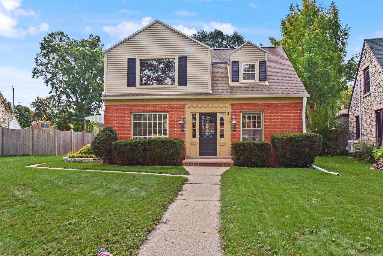 2161 W Raleigh Ave #2163, Glendale, WI 53209