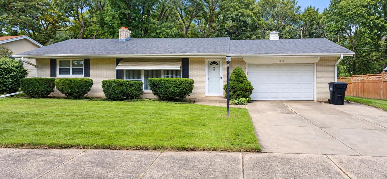 1111 N Osborne Blvd, Racine, WI 53405
