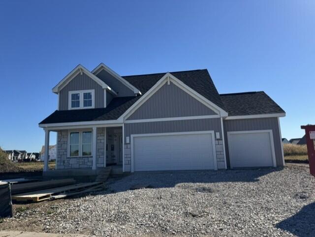 1733 Switchgrass St, Oconomowoc, WI 53066