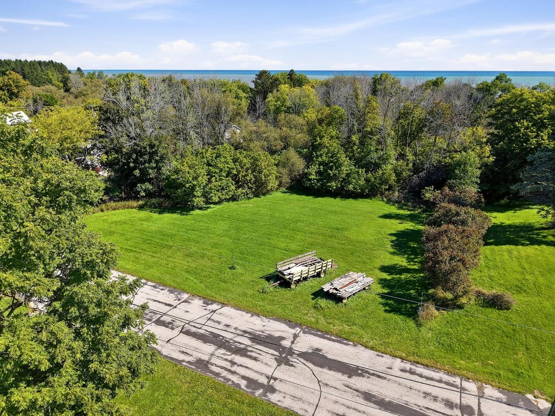 2Lts Beech St, Cleveland, WI 53015