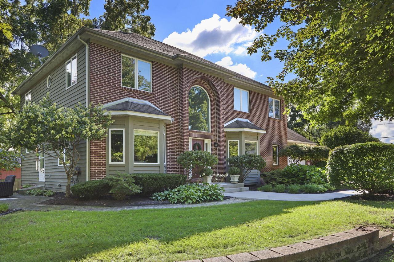 5051 89th Pl, Pleasant Prairie, WI 53158