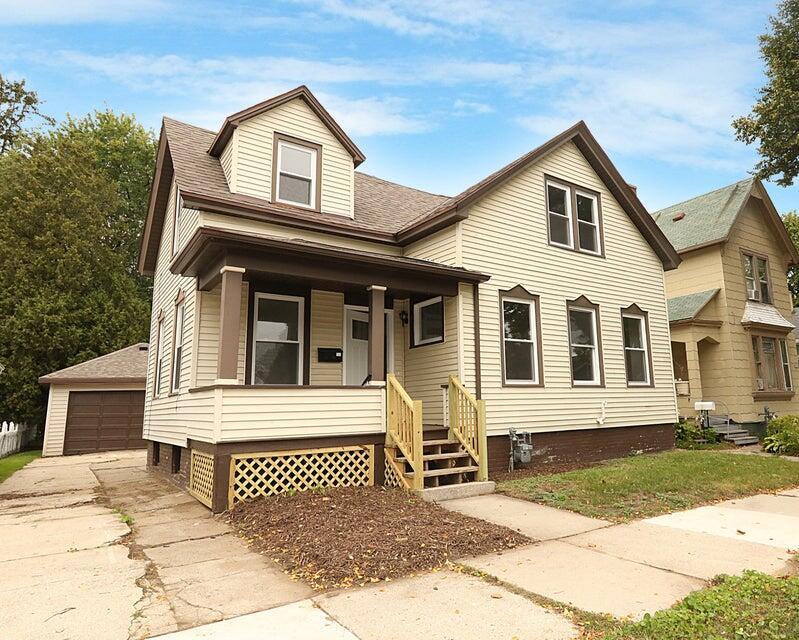 1602 N 8th St, Sheboygan, WI 53081