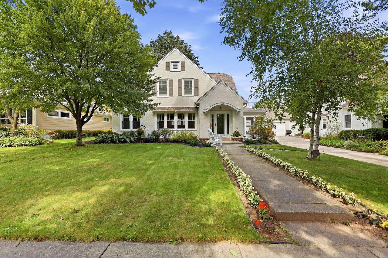 446 Pine Tree Rd, Kohler, WI 53044