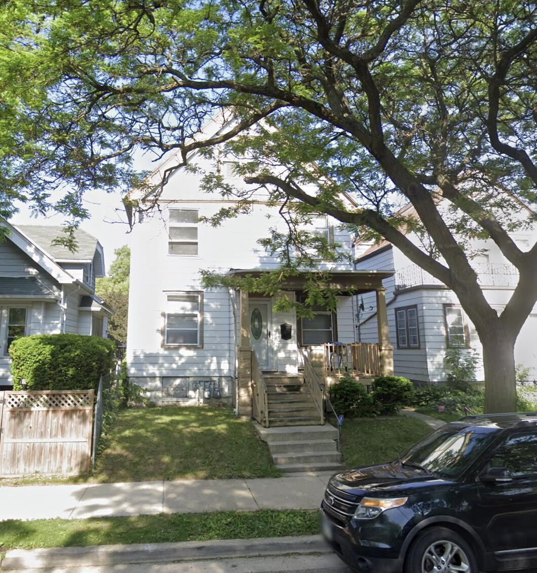 3142 N Richards St, Milwaukee, WI 53212