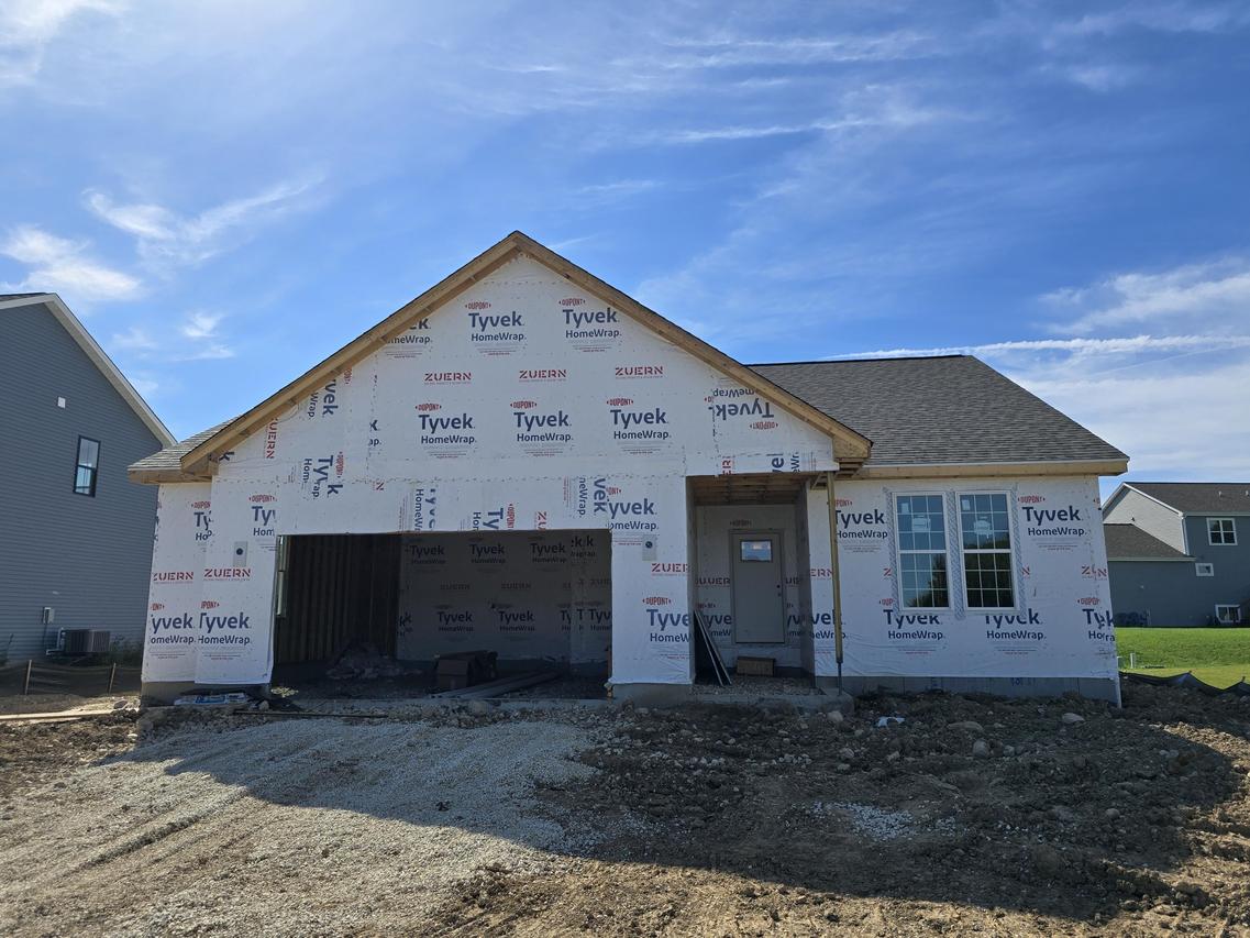 1479 Patton Dr, Hartford, WI 53027
