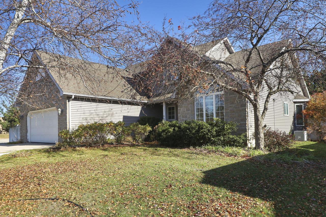 6001 94th Ct, Kenosha, WI 53142
