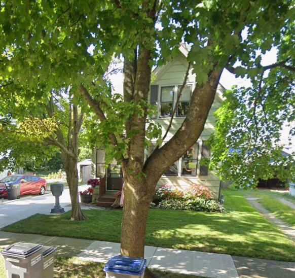 1614 Alexander Ct, Sheboygan, WI 53081