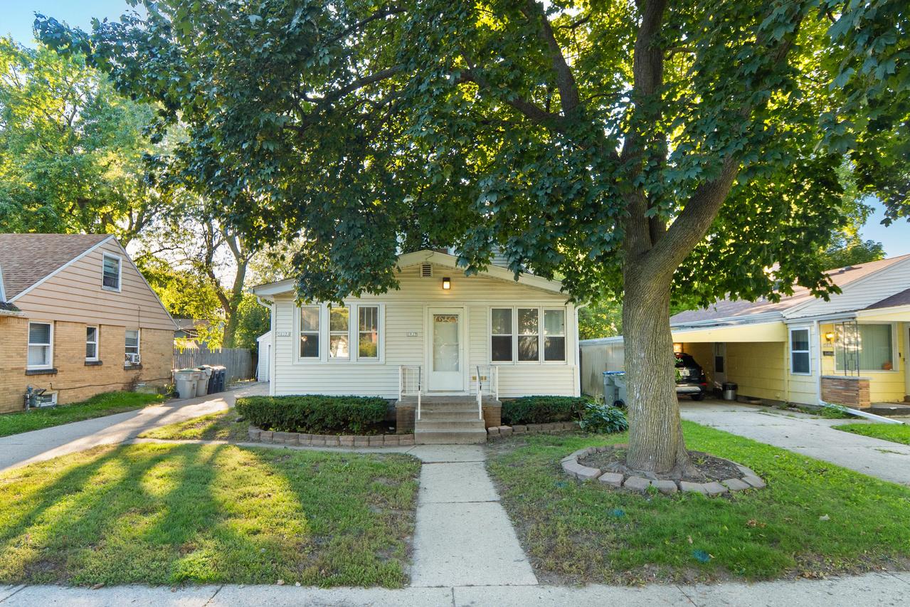 5827 N 40 St #5827A, Milwaukee, WI 53209