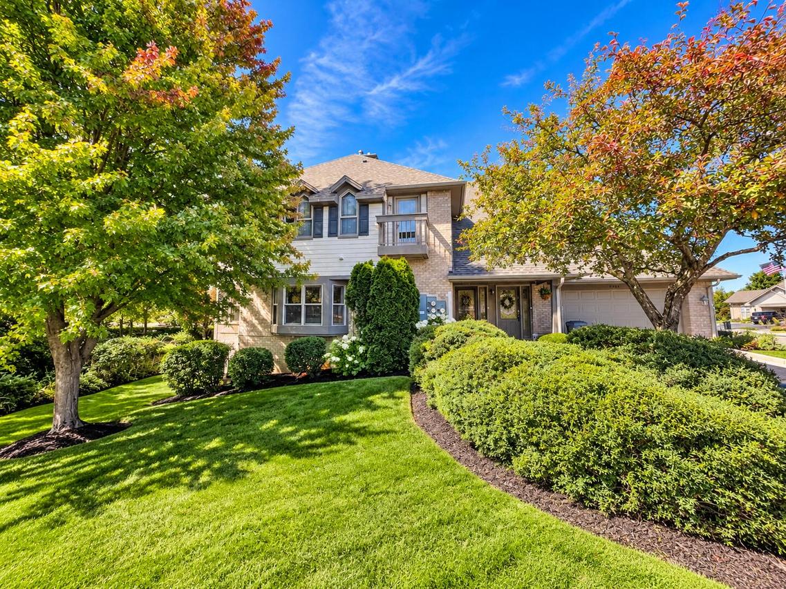 7561 W Tuckaway Pines, Franklin, WI 53132