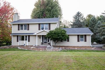 New Homes For Sale This Week That Attend Dousman Elementary School: September 25th to October 1st