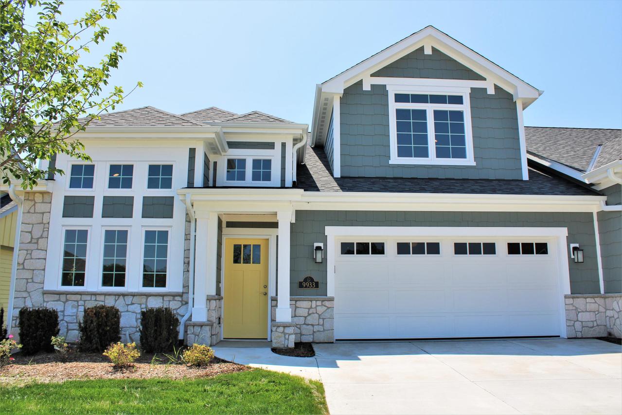 9933 46th Ct #31, Pleasant Prairie, WI 53158