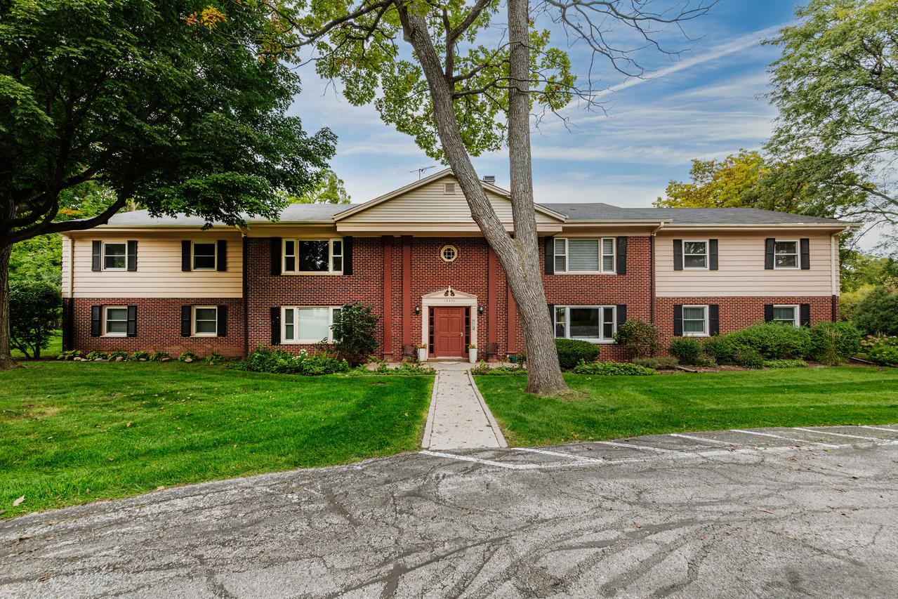 13370 W Bluemound Rd. #3, Elm Grove, WI 53122