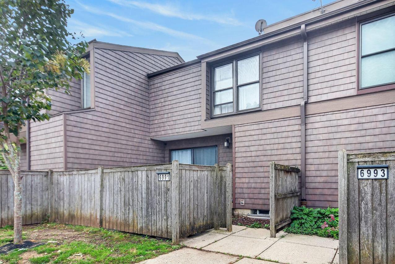 6991 W Glenbrook Rd #2, Milwaukee, WI 53223