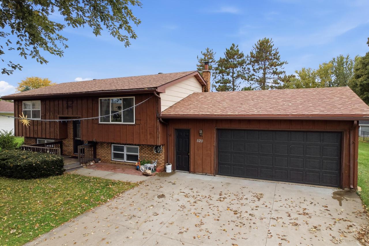 520 E Hamlin St, West Salem, WI 54669