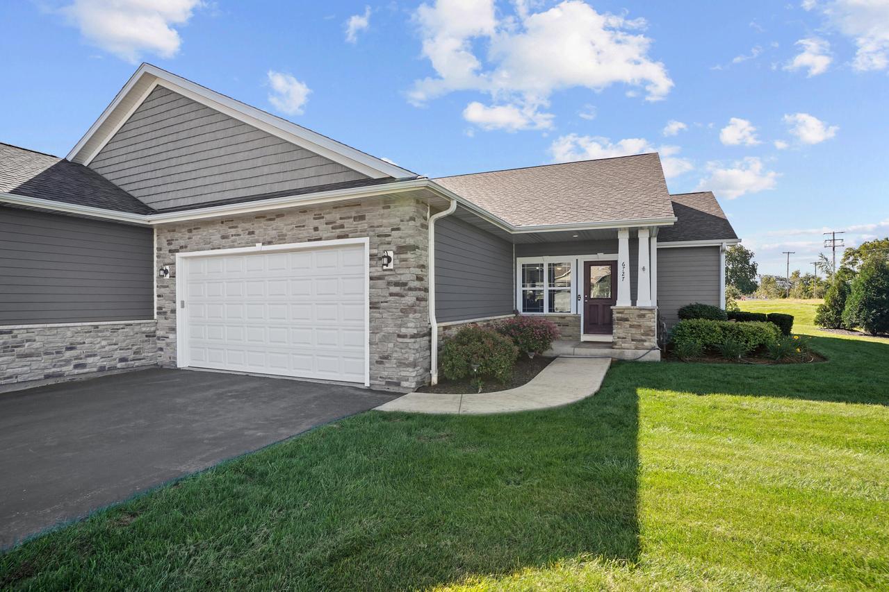 6727 105 St, Pleasant Prairie, WI 53158