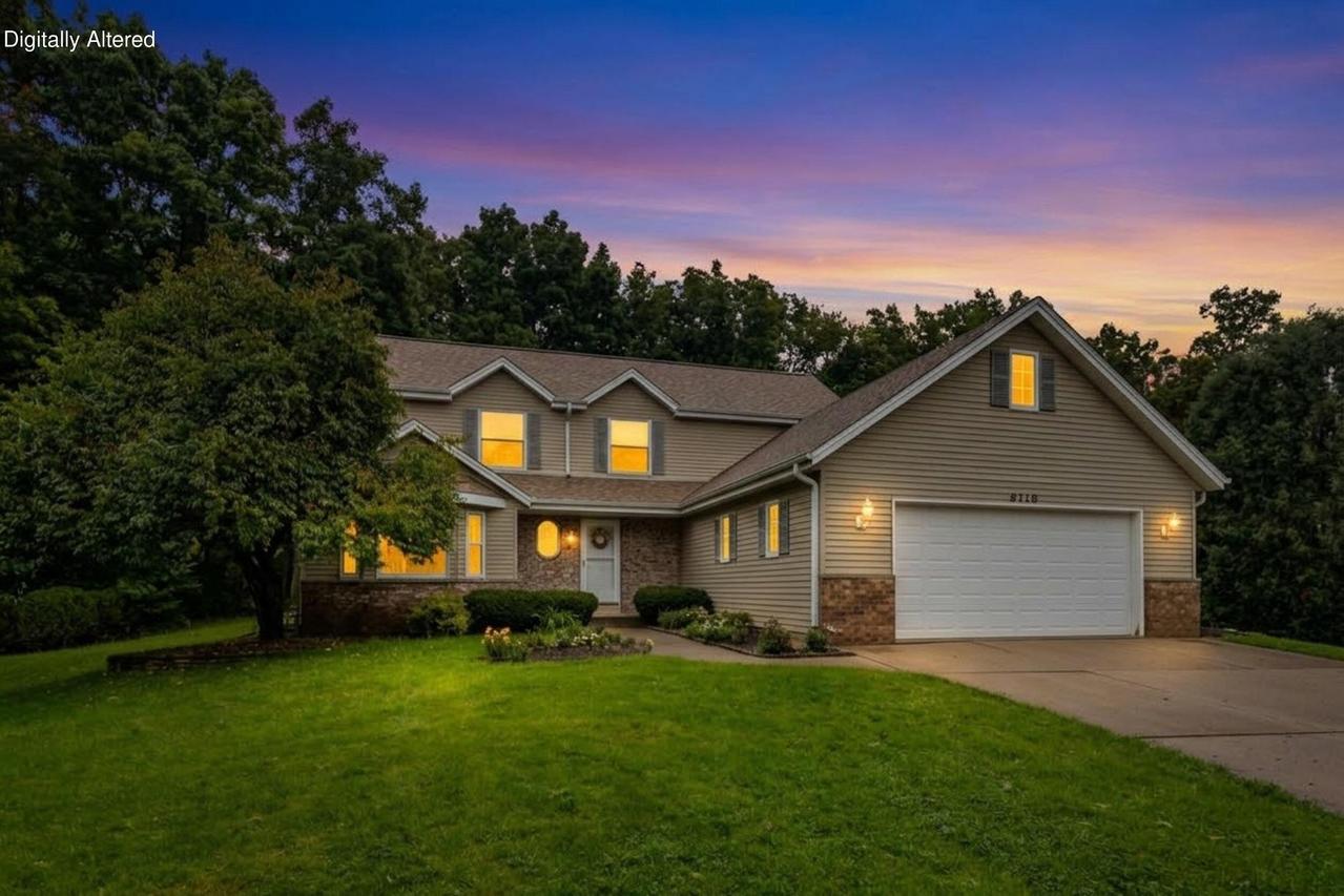 4110 W Carpenter Ave, Greenfield, WI 53221