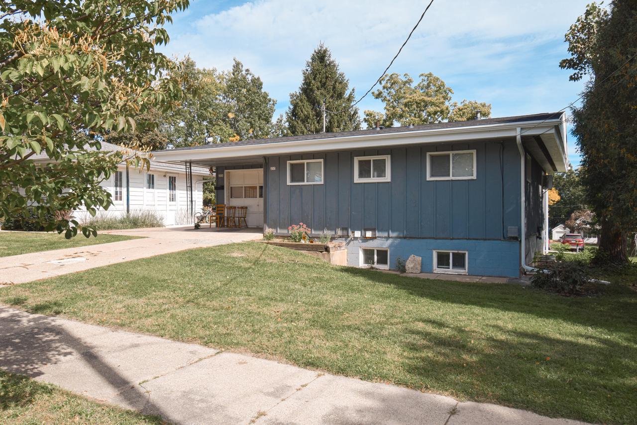257 S Cottage St, Whitewater, WI 53190
