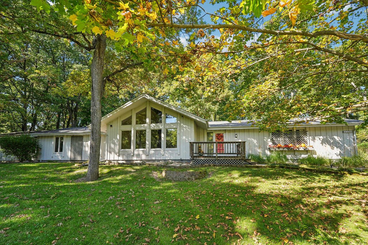 N10W27434 Rolling Ridge, Waukesha, WI 53188