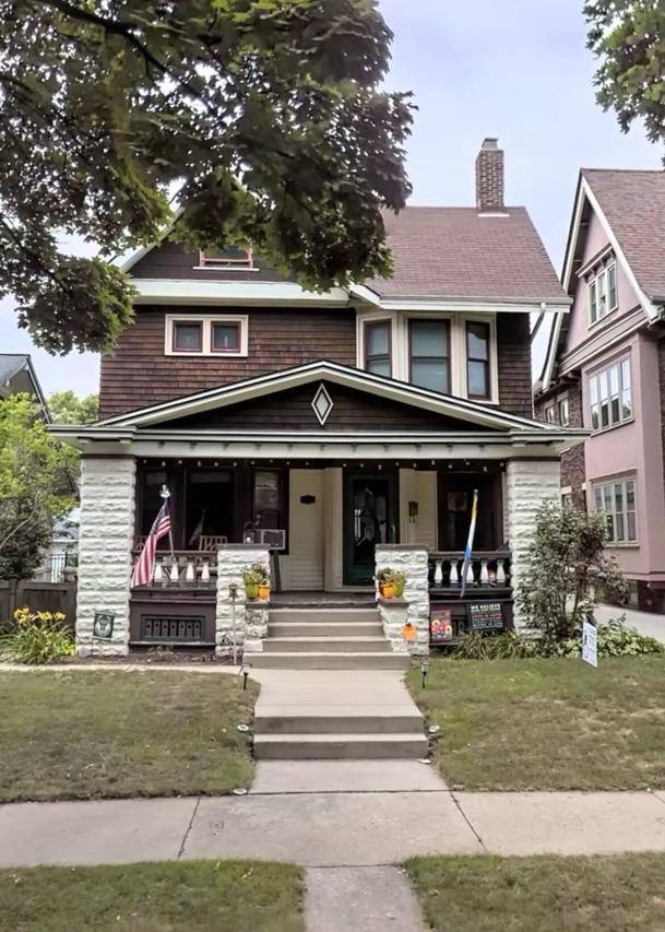 2015 N 52nd St., Milwaukee, WI 53208