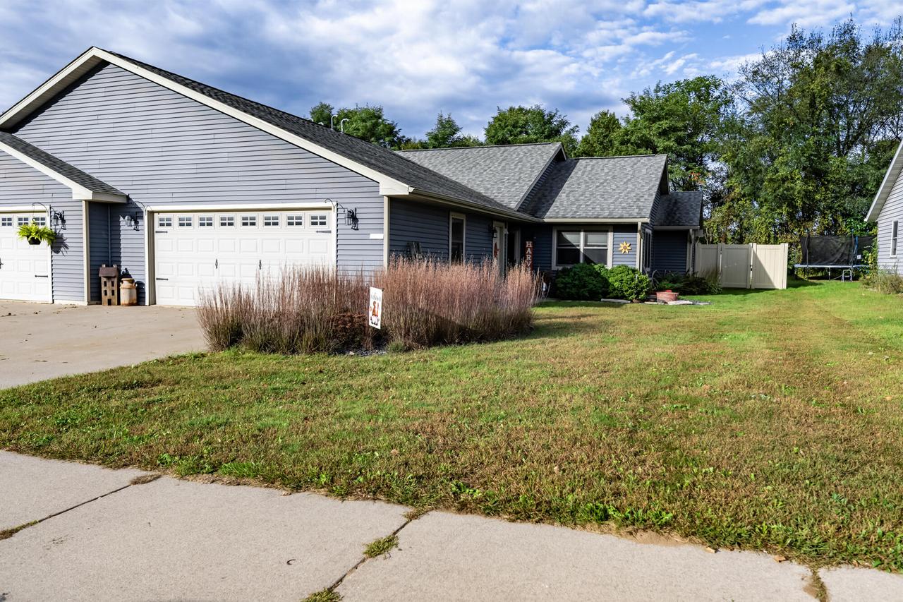 11405 Emmons St, Trempealeau, WI 54661