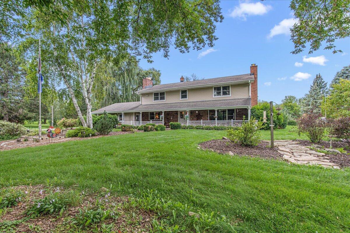 2473 Horns Corners, Cedarburg, WI 53080