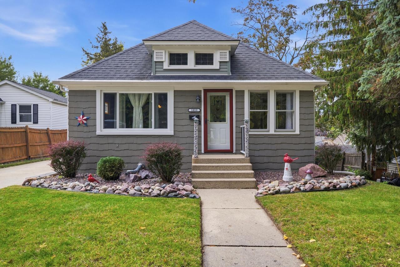 1059 Walnut St, West Bend, WI 53095