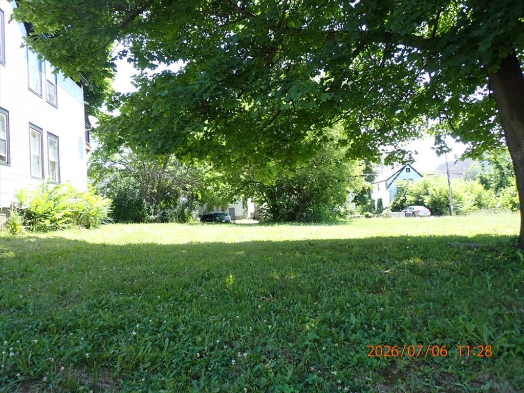 3240 N 21st St #3242, Milwaukee, WI 53206