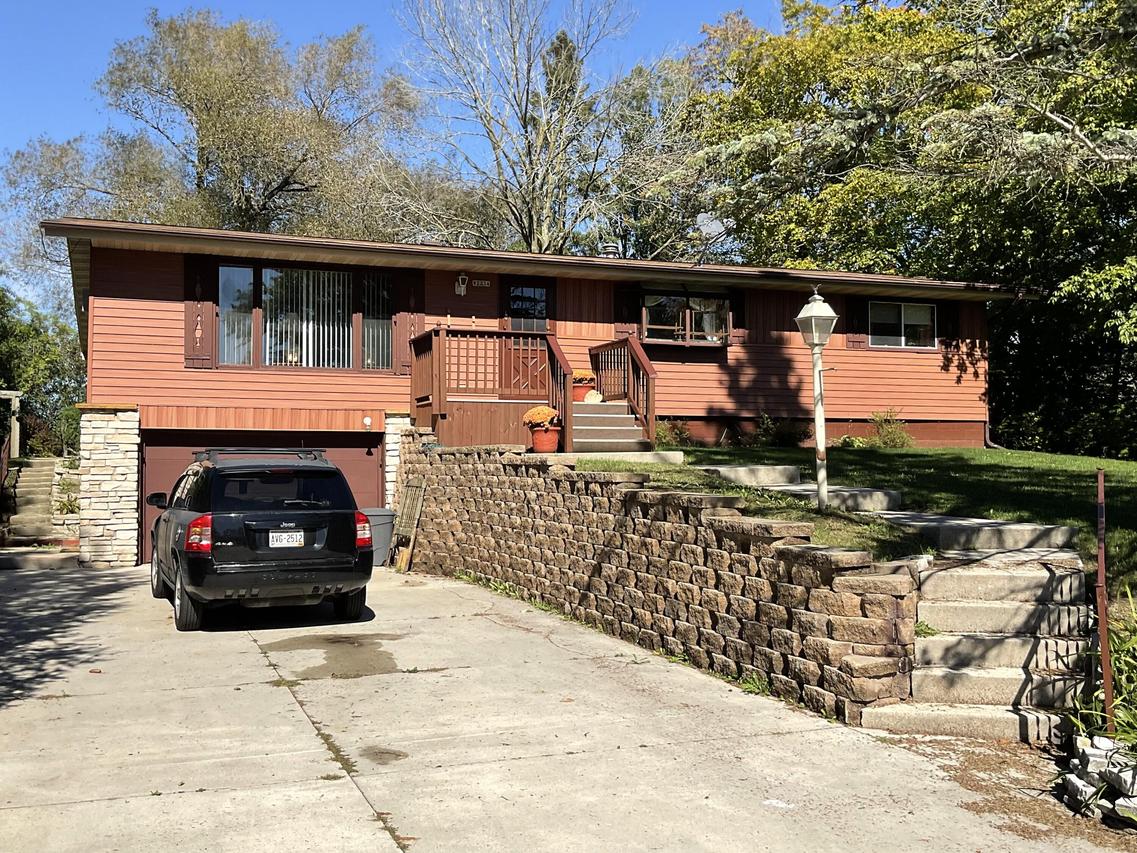 W2234 Norene Rd, Herman, WI 53083