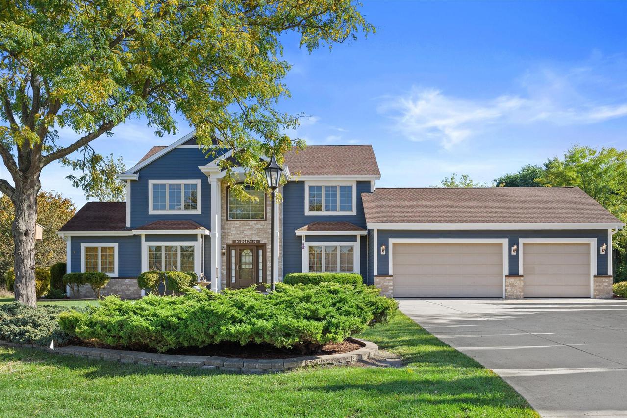 W154S7614 Rain Tree Ct, Muskego, WI 53150