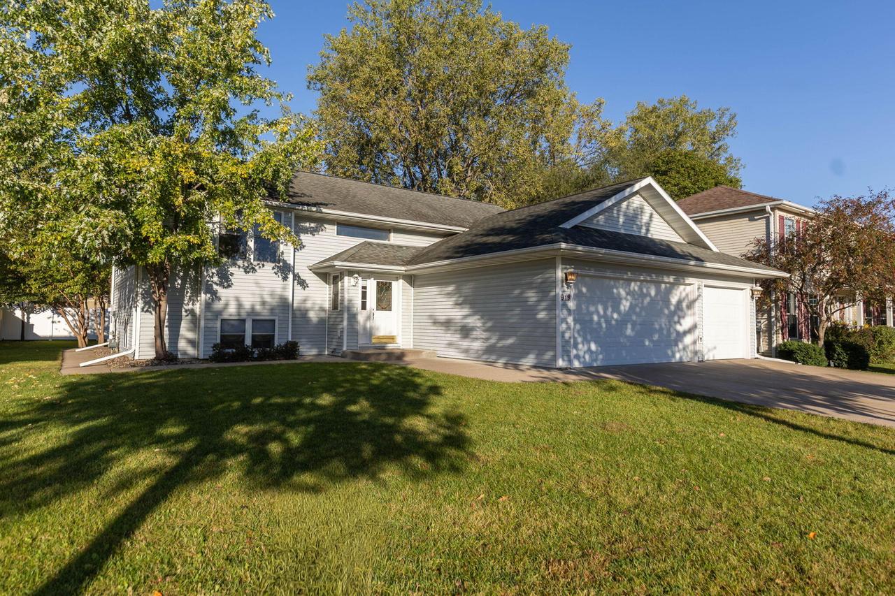 919 N Oak Ave., Onalaska, WI 54650