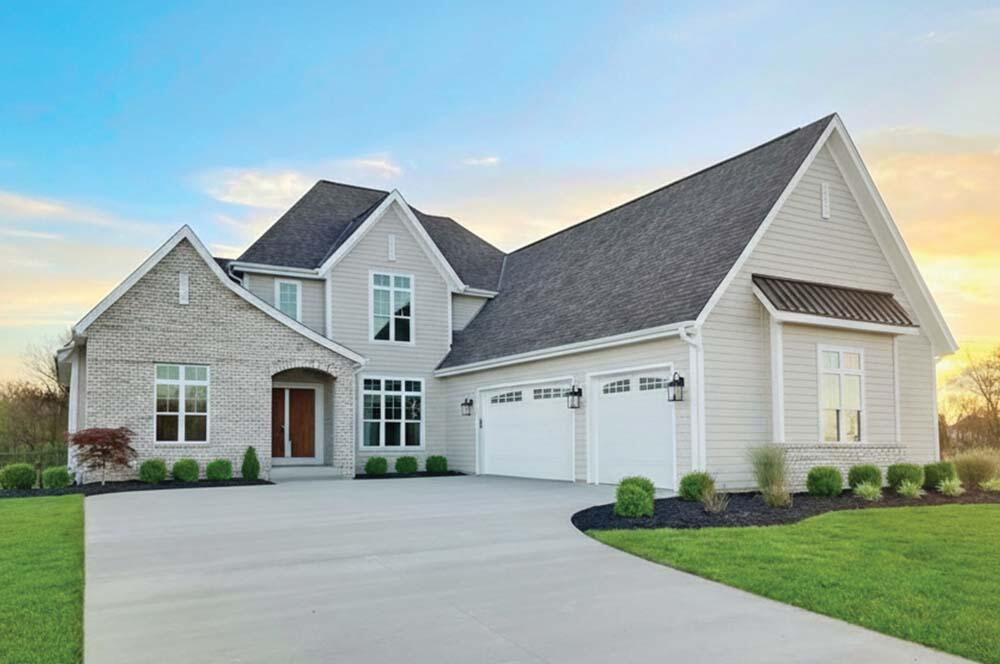 N51W18921 Quietwood Dr, Menomonee Falls, WI 53051