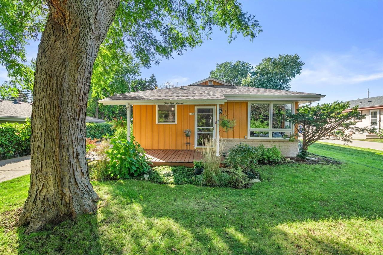 3800 3rd Ave, South Milwaukee, WI 53172