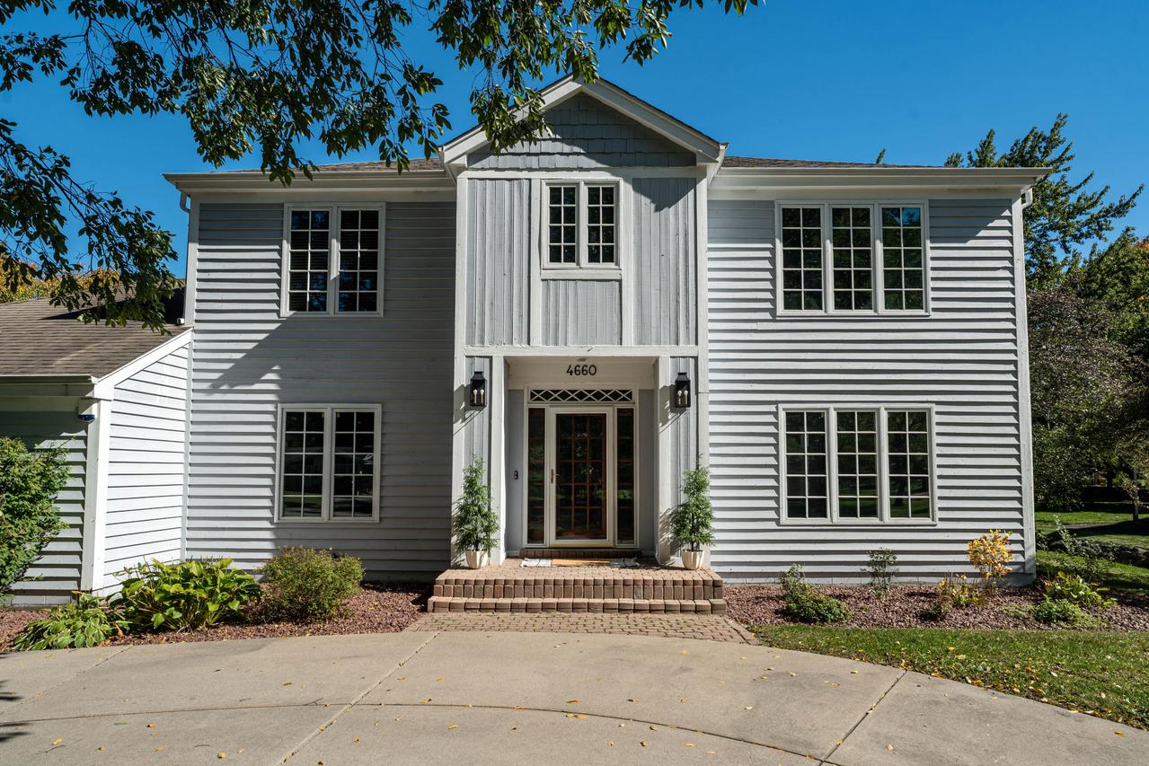 4660 N 145th St, Brookfield, WI 53005