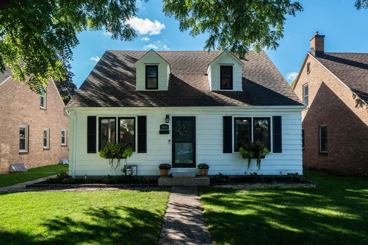 2973 N 79th St, Milwaukee, WI 53222