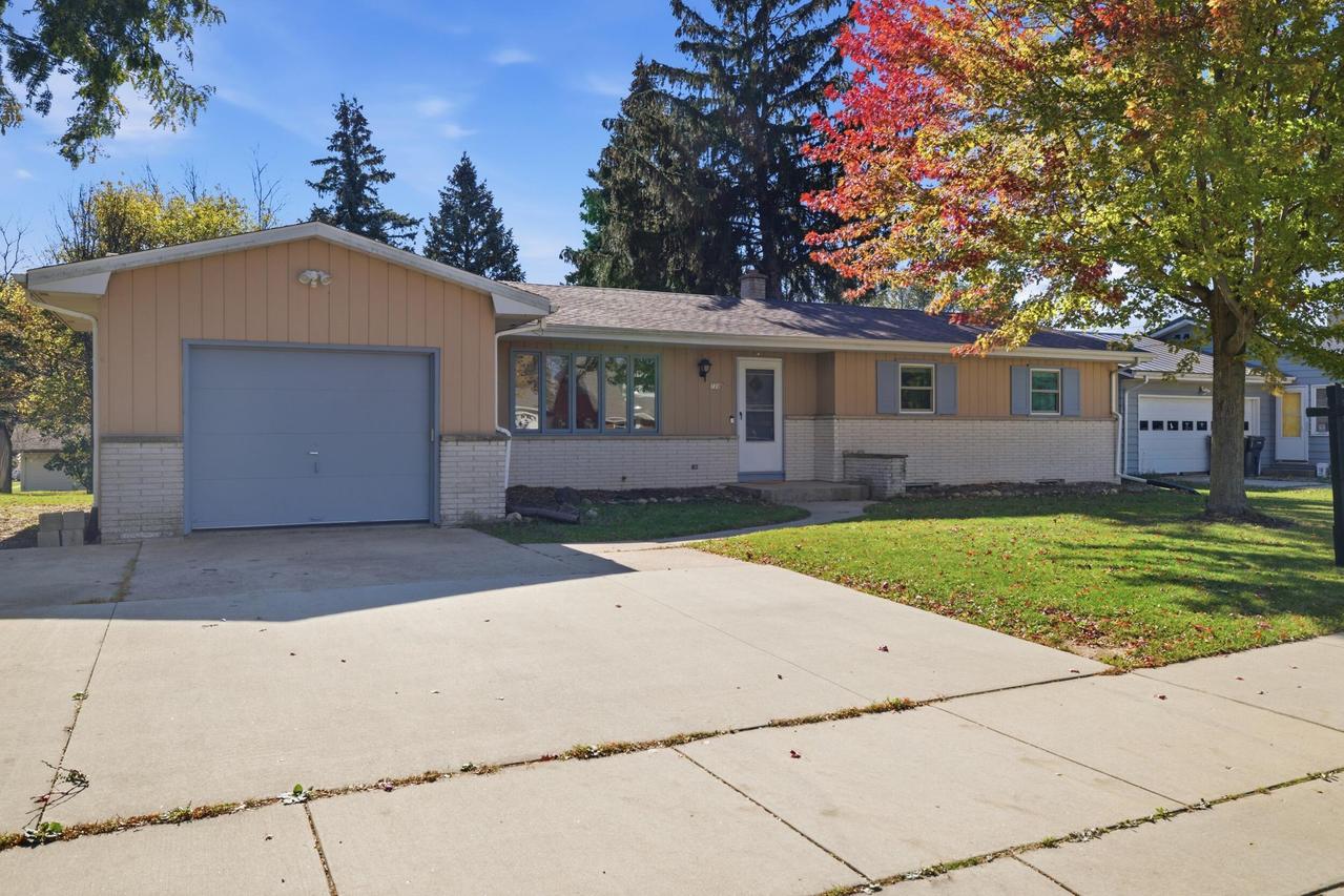 720 Grand Ave, Random Lake, WI 53075