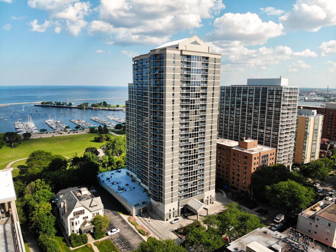 1660 N Prospect Ave #411, Milwaukee, WI 53202
