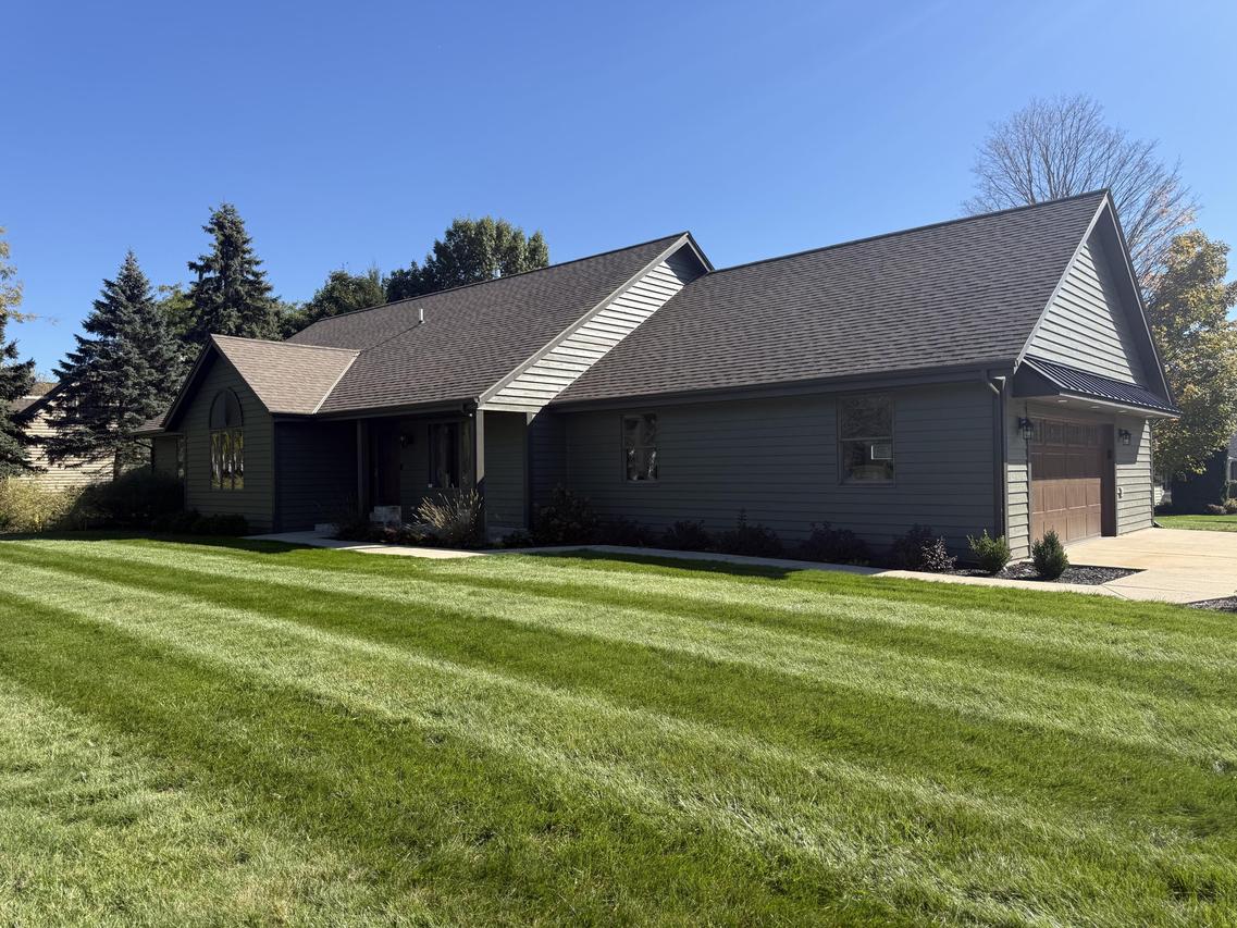 W256S4530 Shadow Ridge, Waukesha, WI 53189
