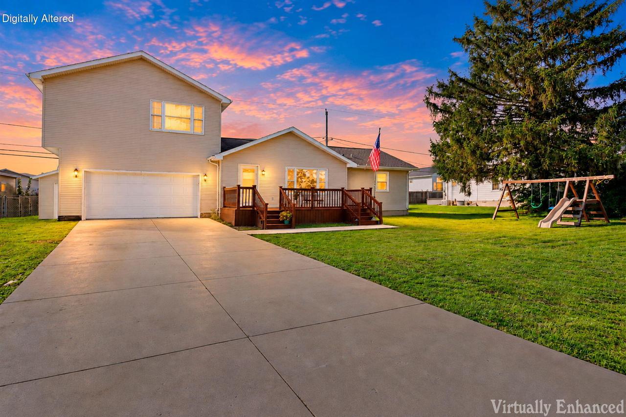 6408 246th Ave, Paddock Lake, WI 53168