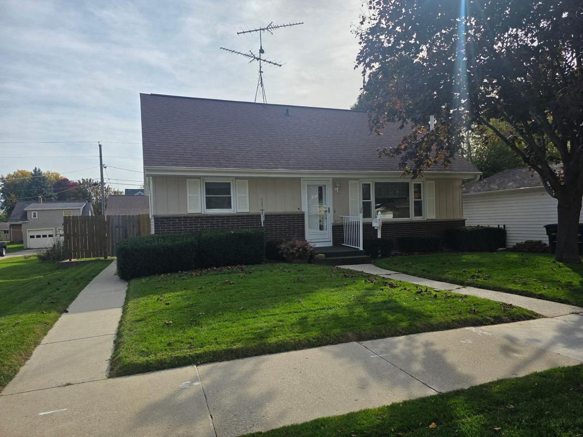801 N 29th St, Sheboygan, WI 53081