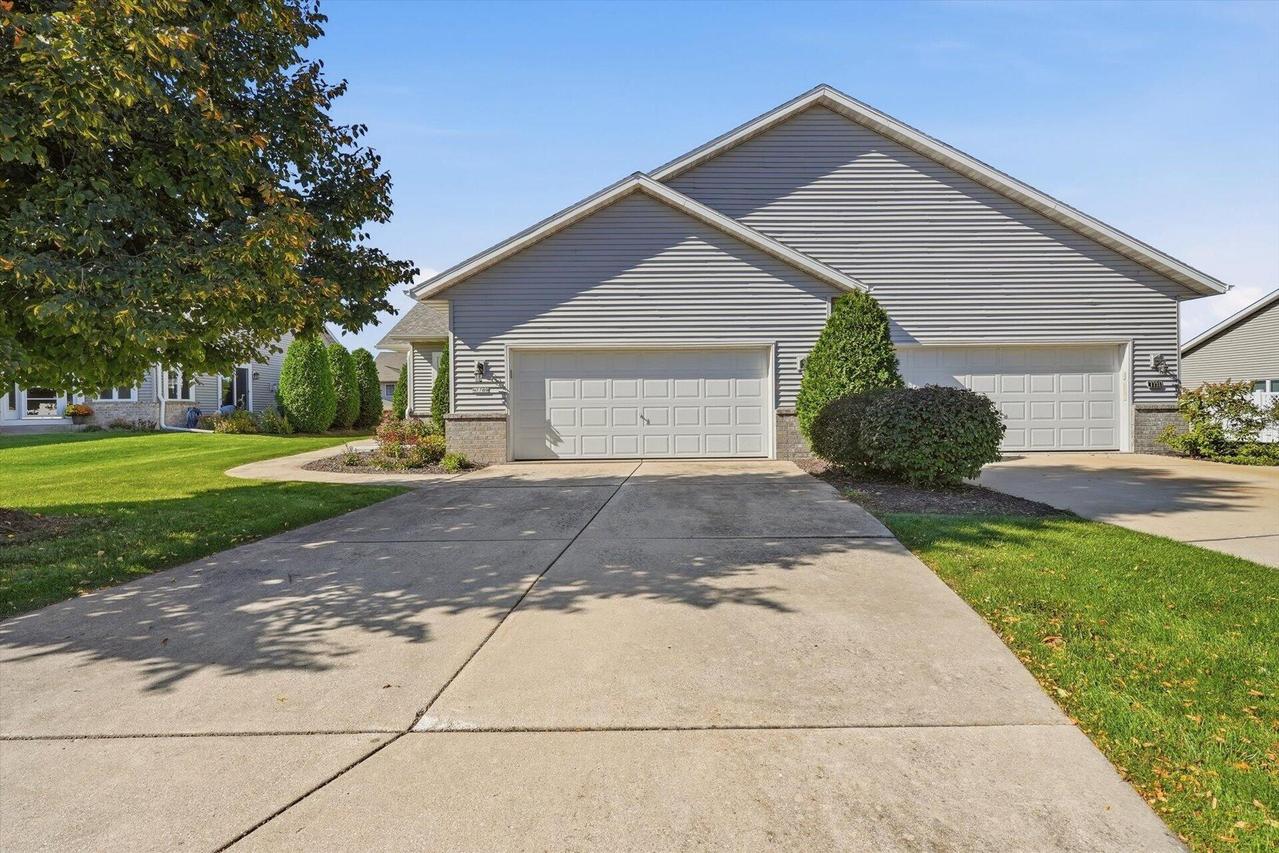N7789 Maple Ridge, Ixonia, WI 53066