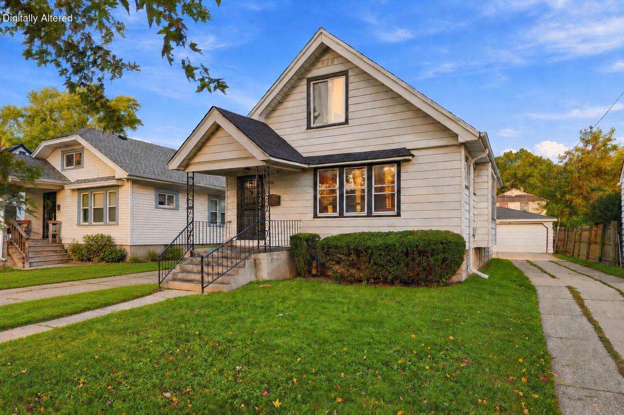 5076 N 47th St, Milwaukee, WI 53218