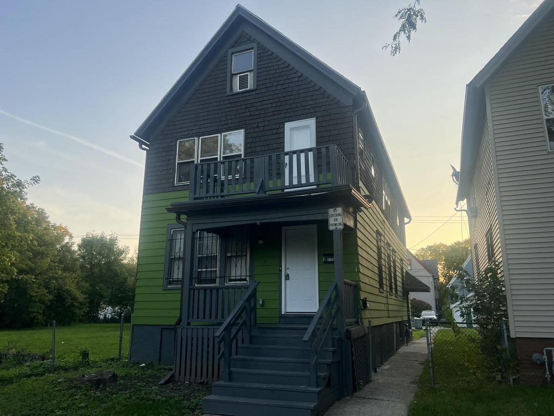 3138 N 11th St, Milwaukee, WI 53206