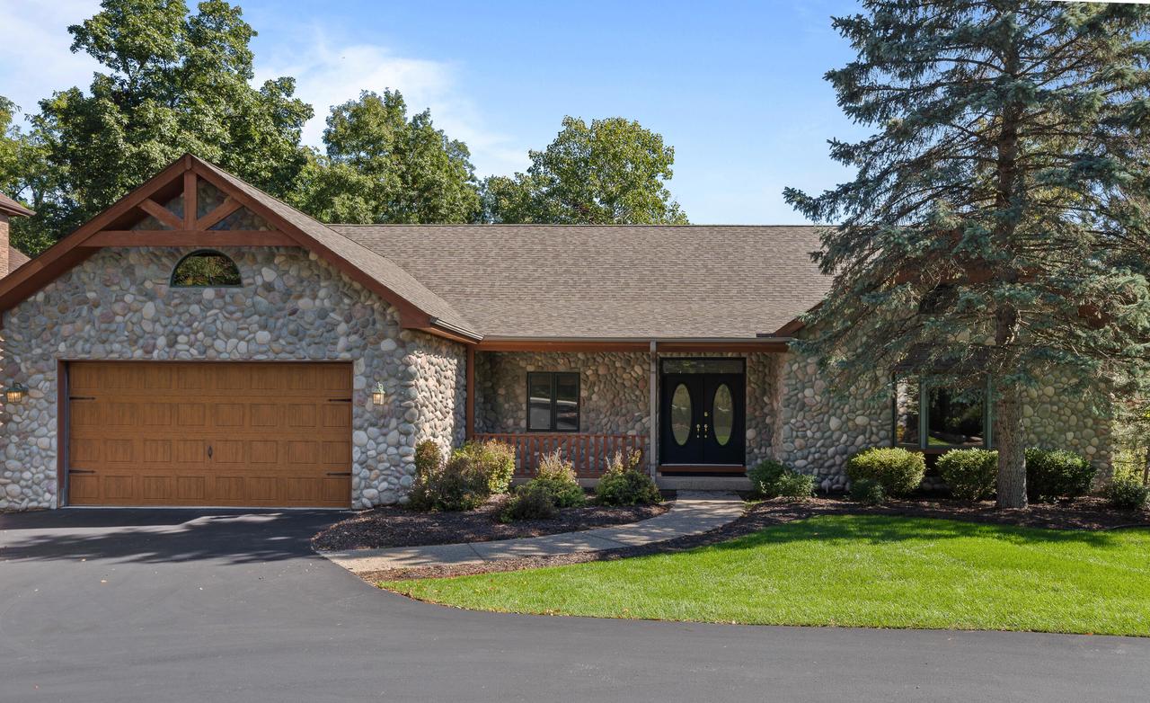 1217 Geneva National Ave. #4-29, Geneva, WI 53147