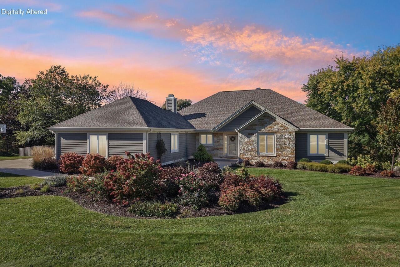 S6W31108 Hidden Holw, Delafield, WI 53018