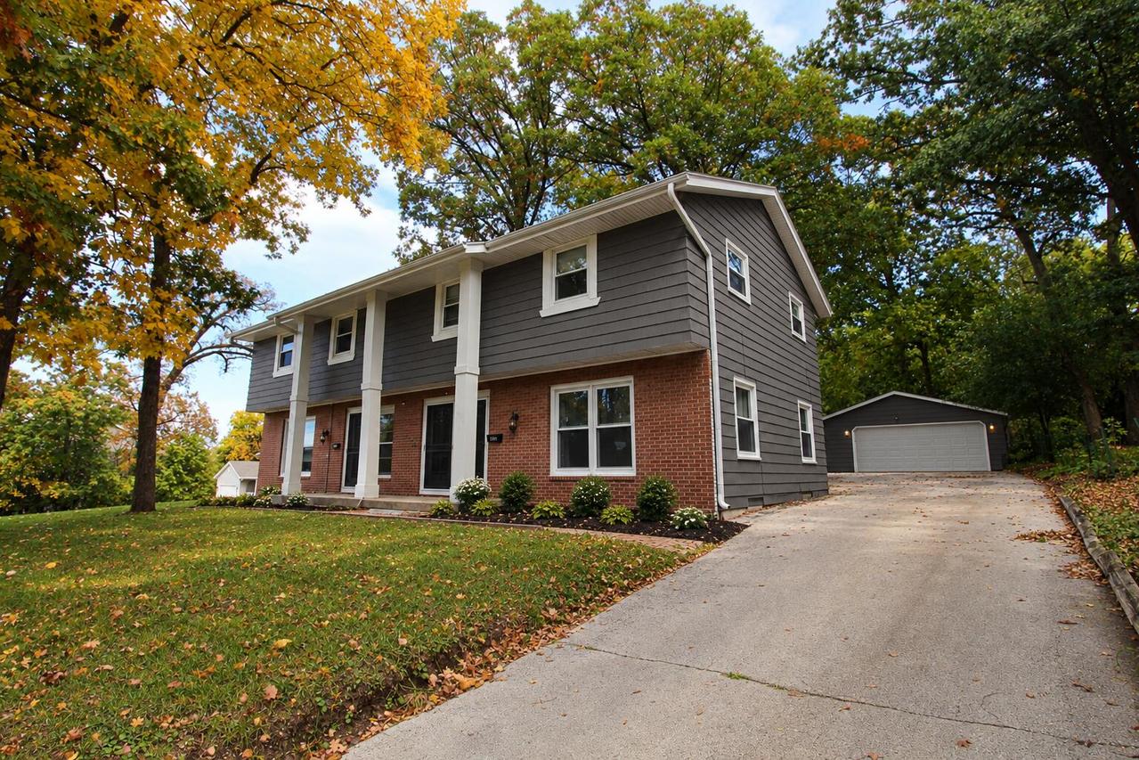 457 N Grandview Blvd #459, Waukesha, WI 53188