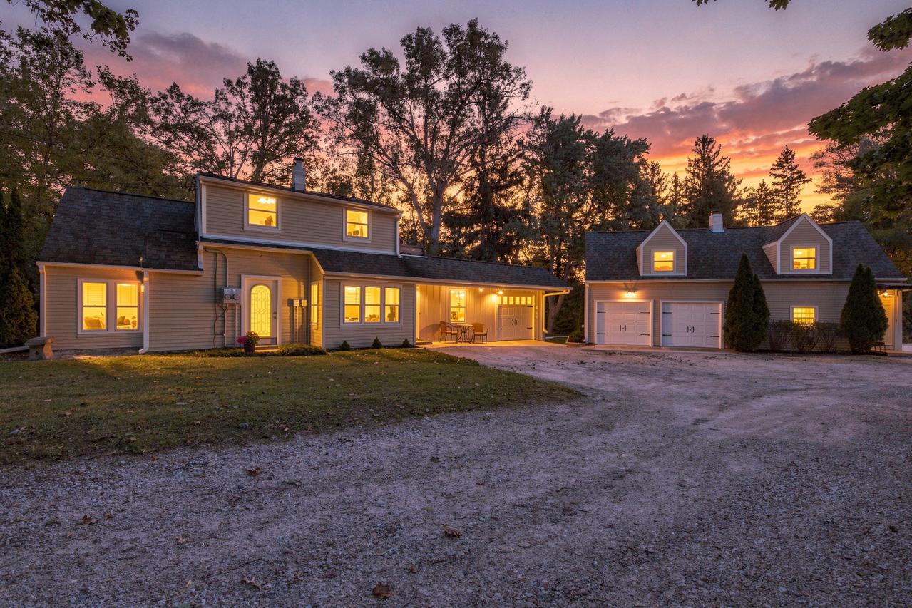 N83W13764 Fond Du Lac Ave, Menomonee Falls, WI 53051
