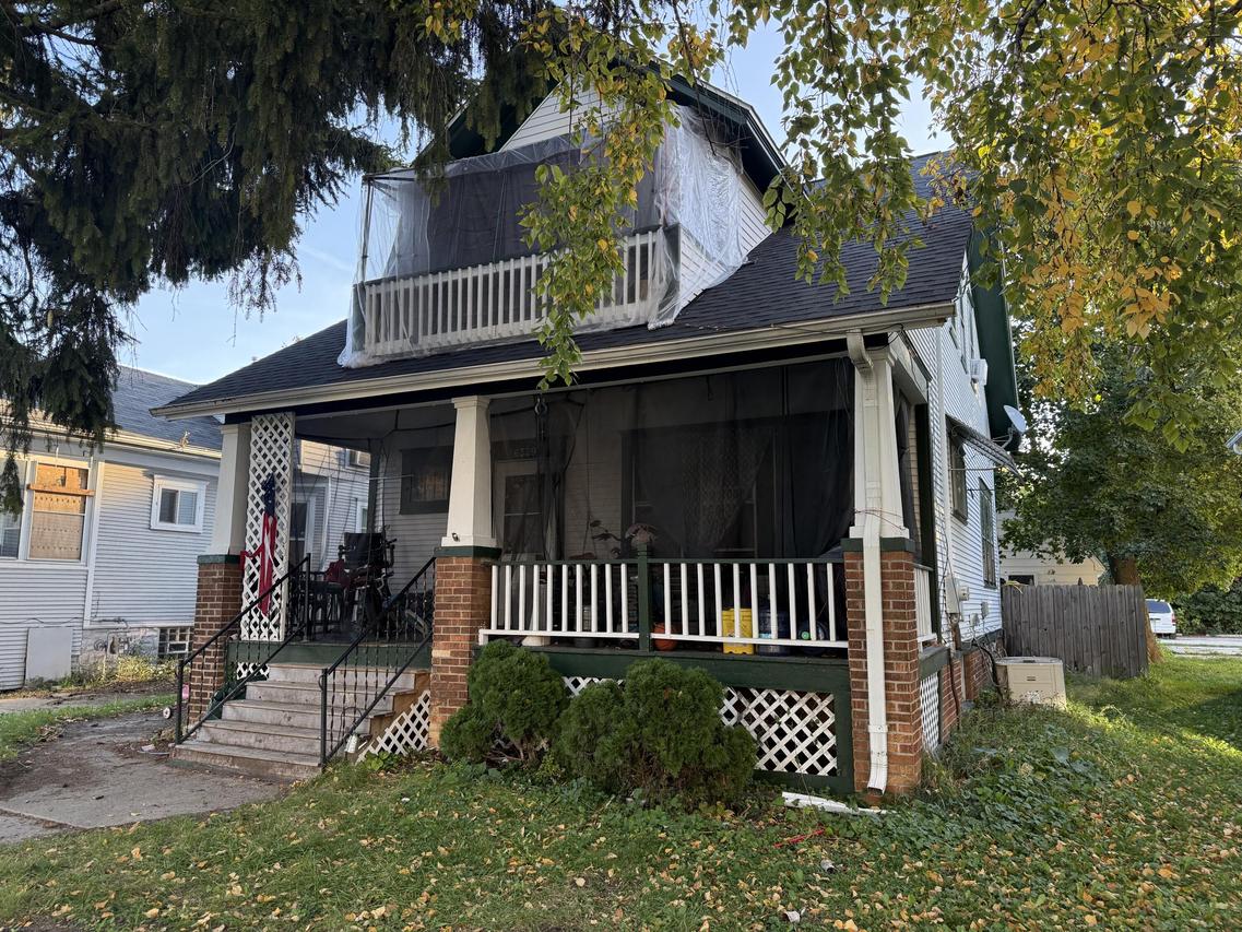 6329 26th Ave, Kenosha, WI 53143