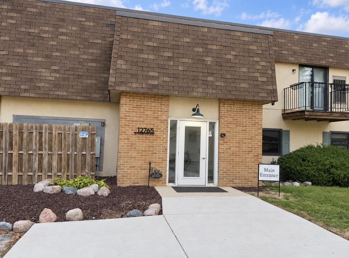 12765 W Hampton Ave #205, Butler, WI 53007